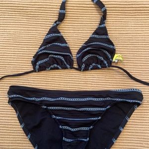 BLACK BIKINI SWIMSUIT / Size: Top(M), Bottom(L)